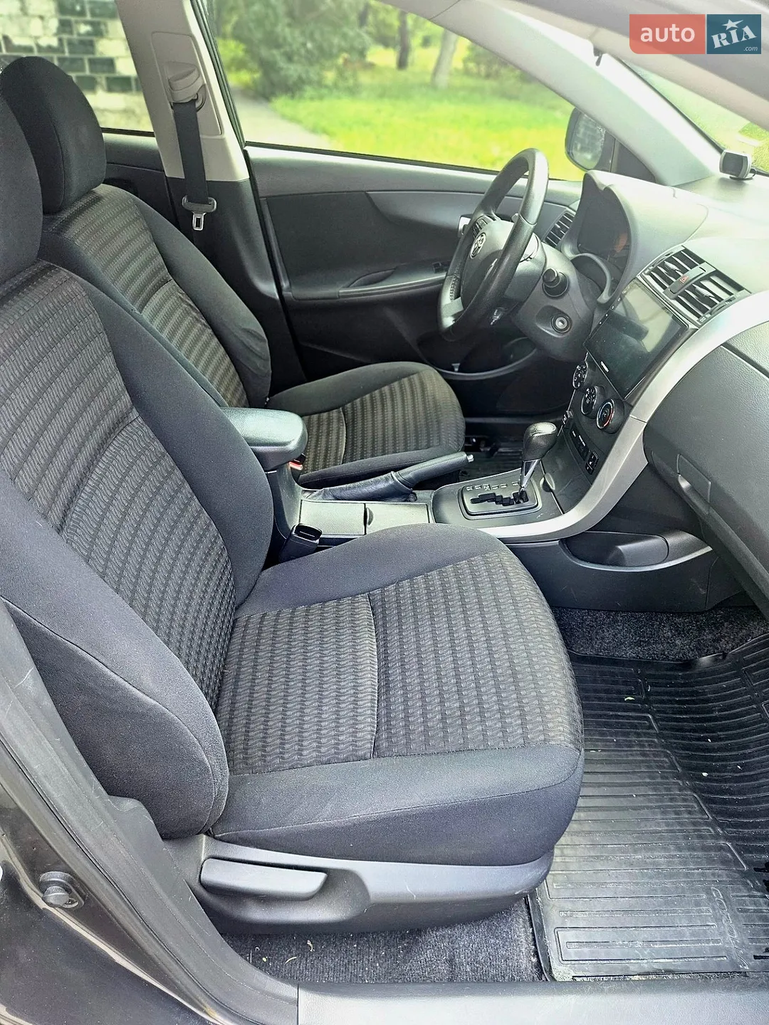 2012 Toyota Corolla - мініатюра 7
