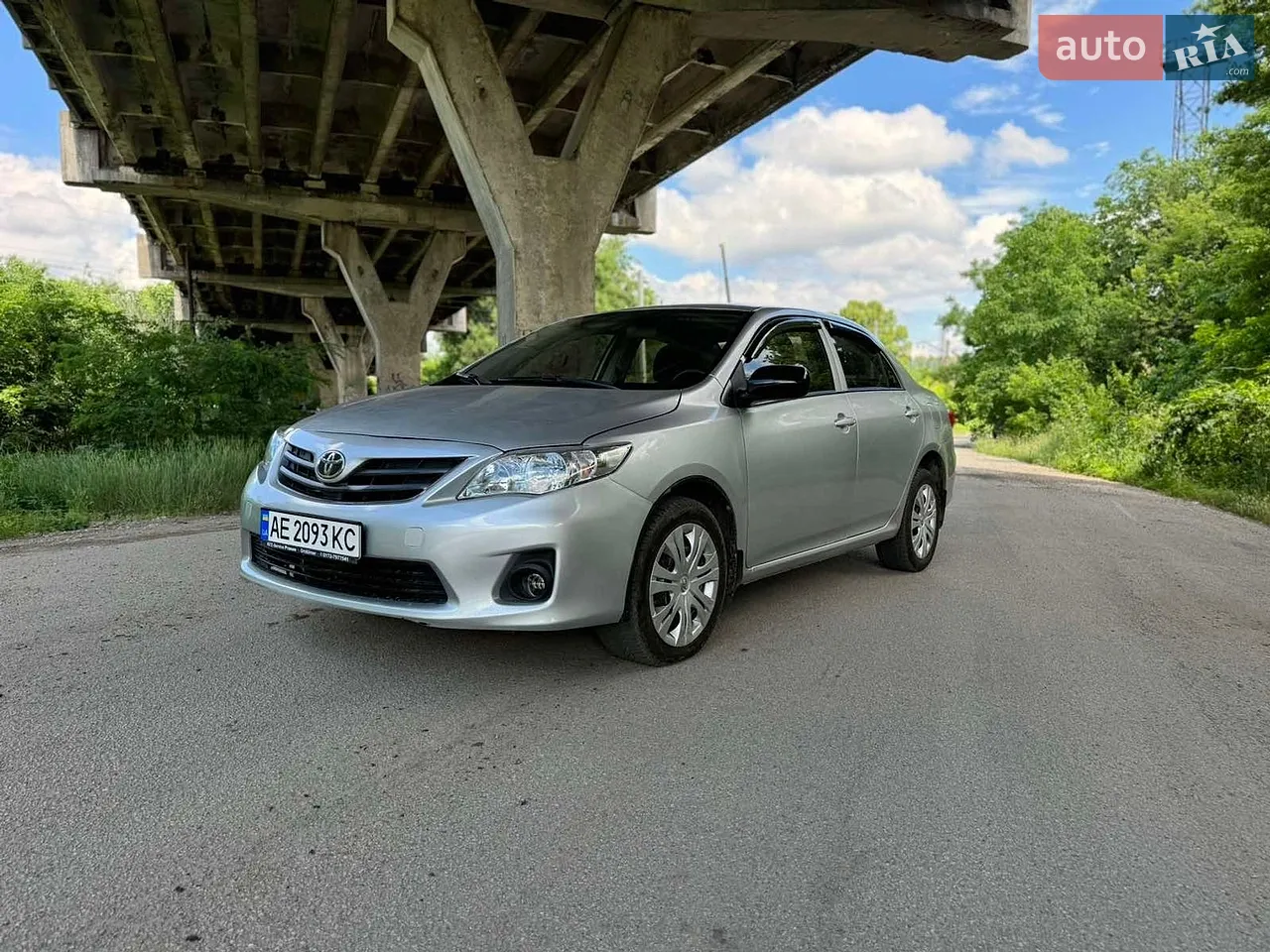 2011 Toyota Corolla - мініатюра 17