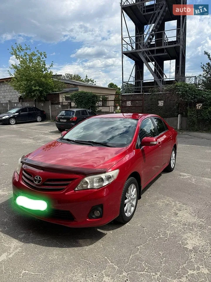 2010 Toyota Corolla - мініатюра 10