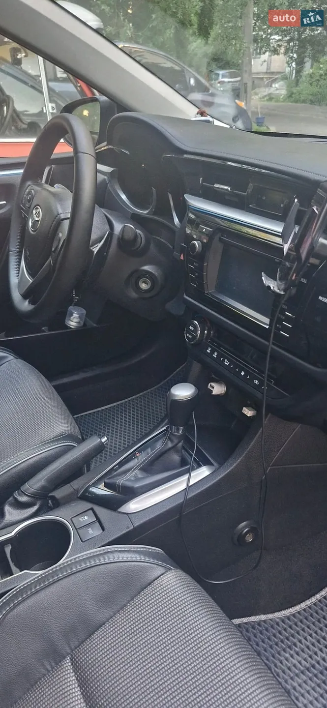 2015 Toyota Corolla - мініатюра 16