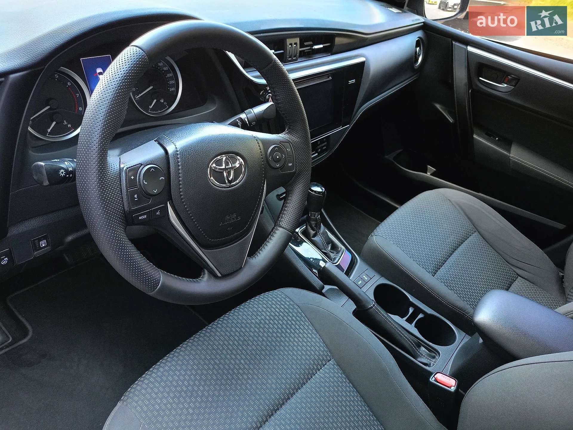 2017 Toyota Corolla - мініатюра 13