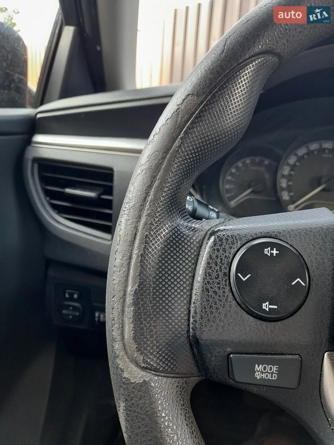 Toyota Corolla 2016 VIN NMTBB0JE00R156628 фото оголошення 3 з 14