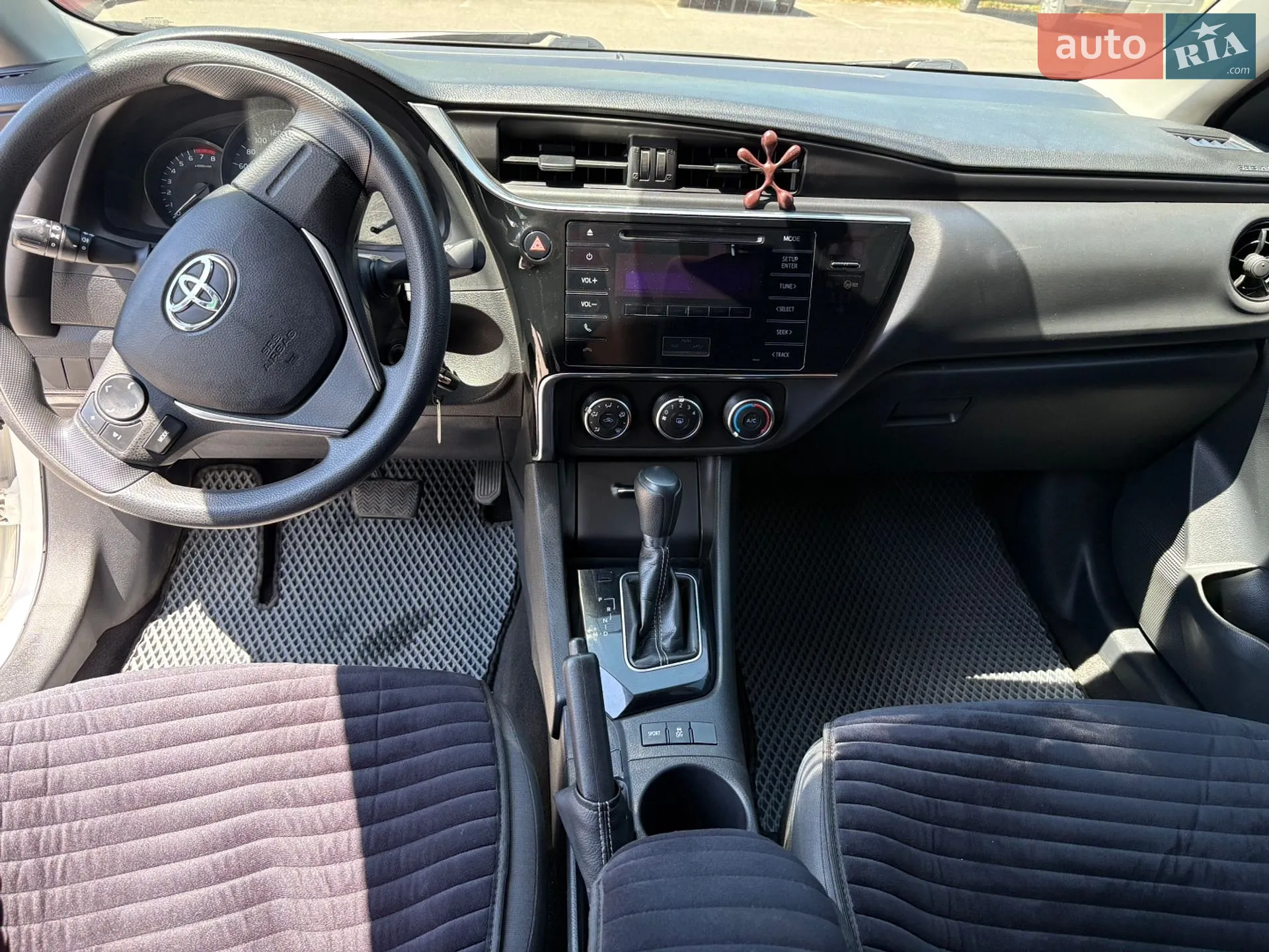 2018 Toyota Corolla - мініатюра 13