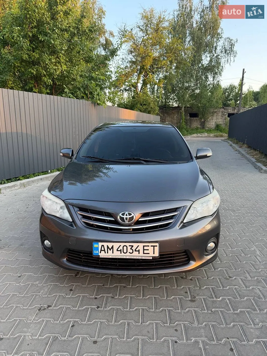 2010 Toyota Corolla - фото 1