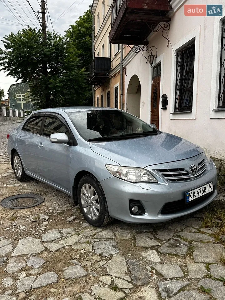 2011 Toyota Corolla - мініатюра 13