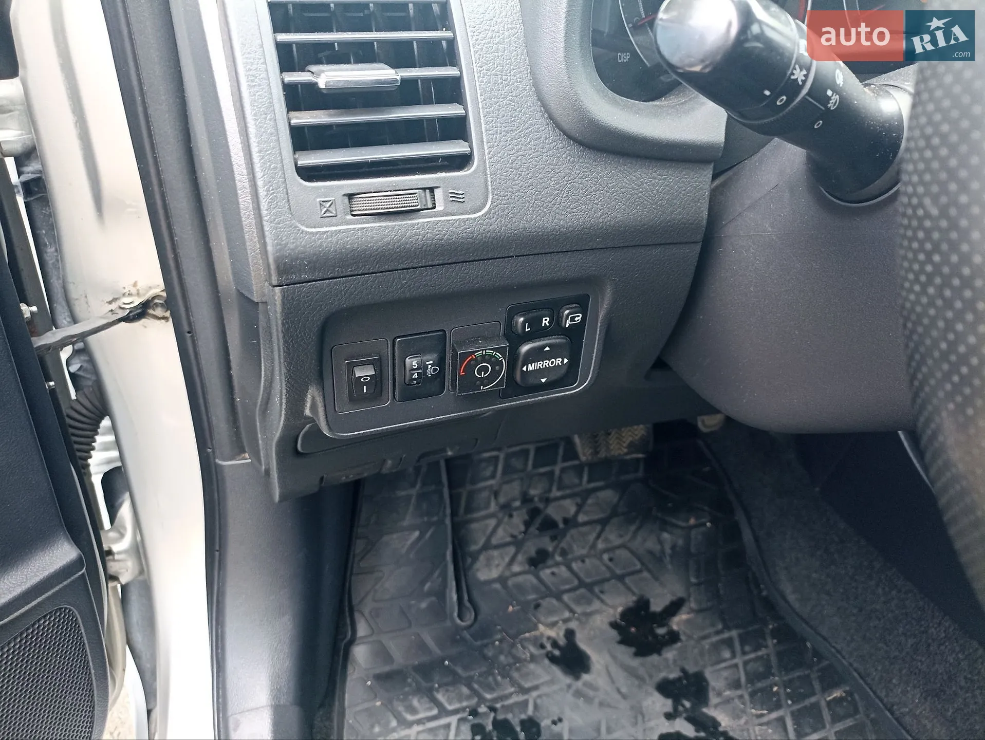 2012 Toyota Corolla - мініатюра 6