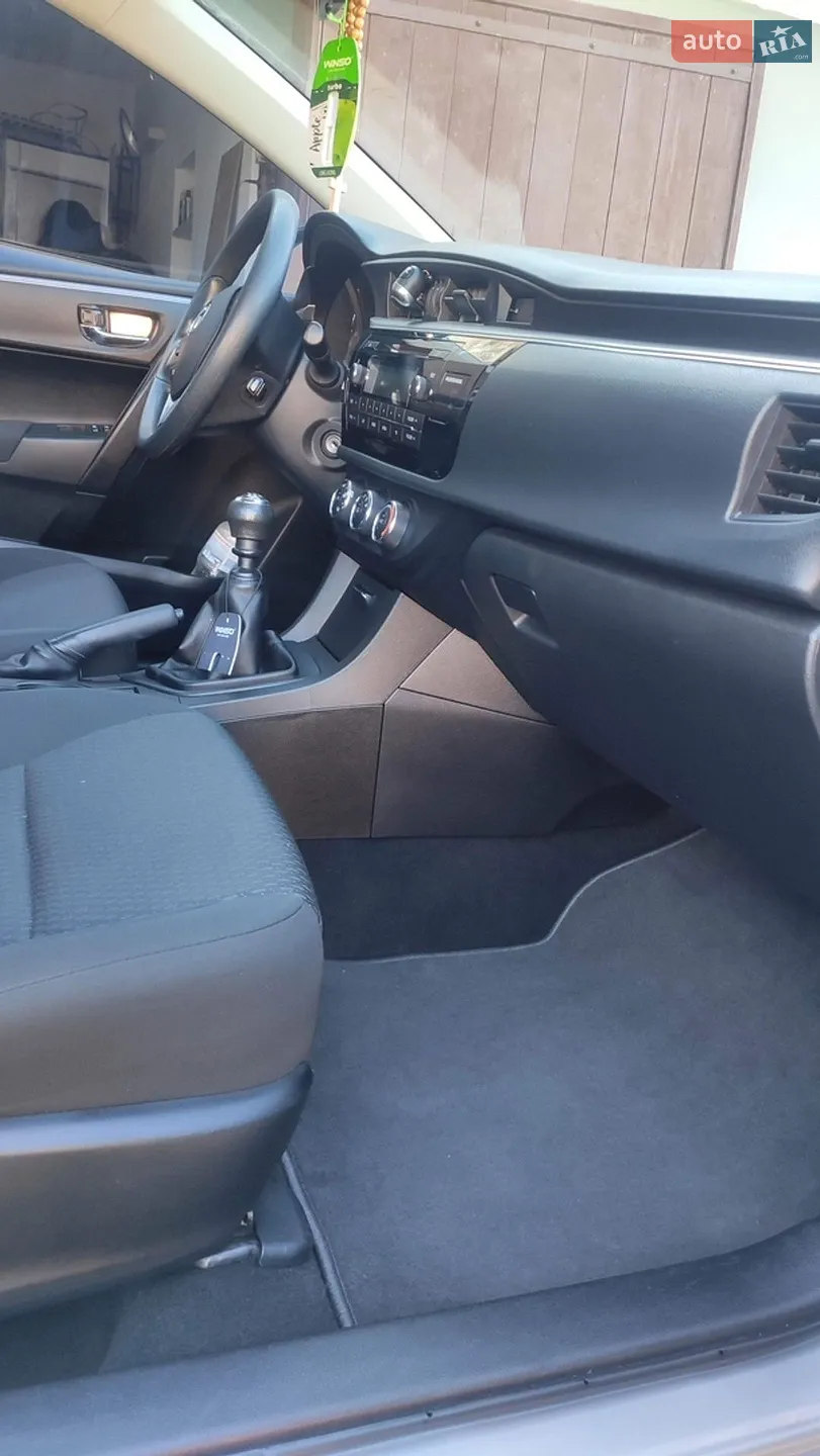 2015 Toyota Corolla - мініатюра 9
