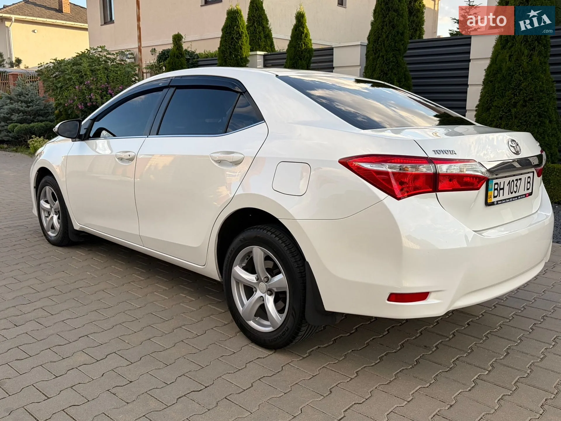 2013 Toyota Corolla - мініатюра 12