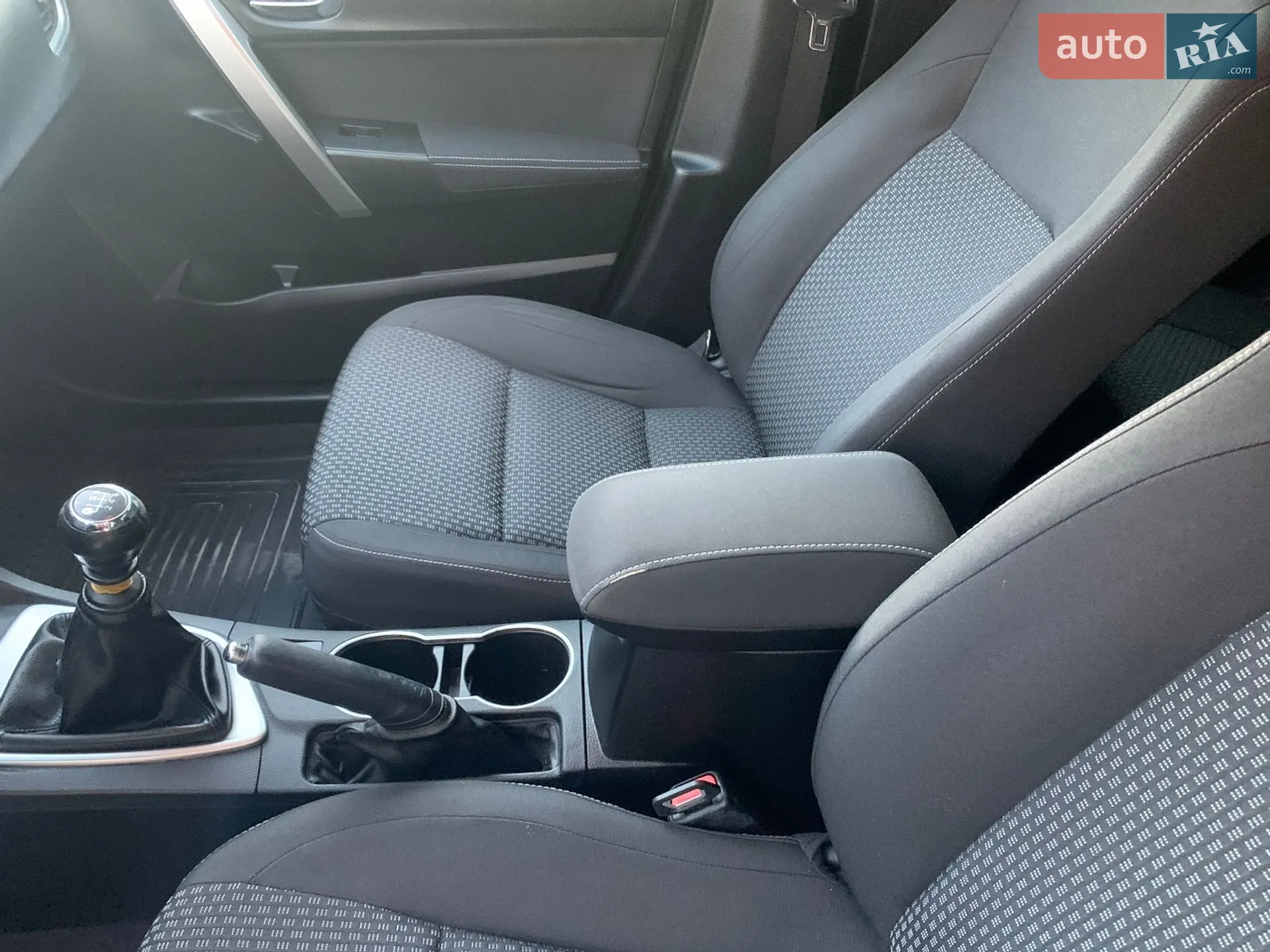 2013 Toyota Corolla - мініатюра 7
