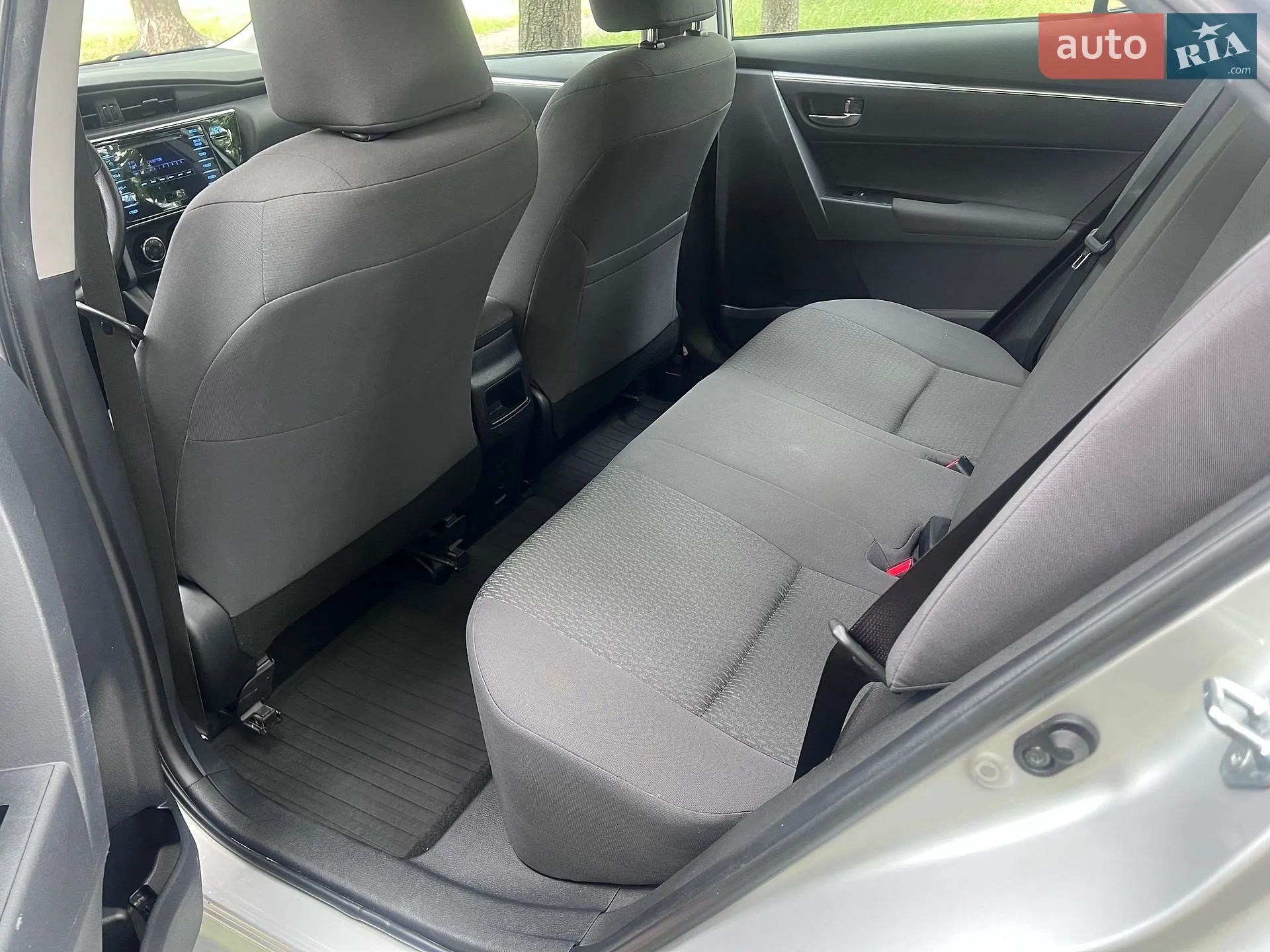 2017 Toyota Corolla - мініатюра 11