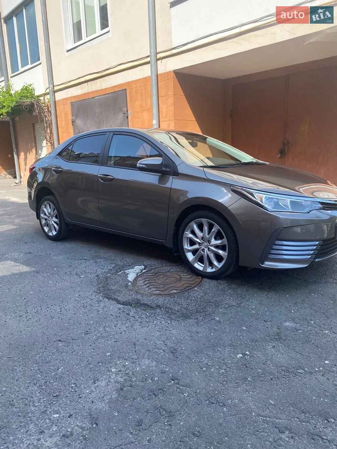 2017 Toyota Corolla - фото 1