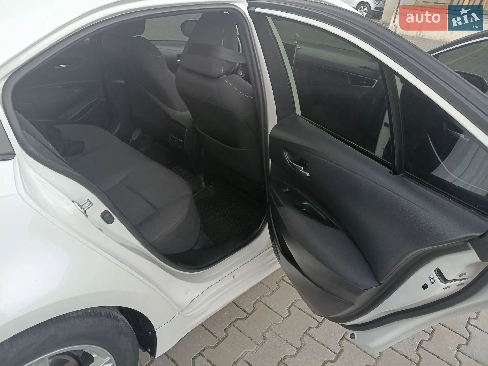 2019 Toyota Corolla - мініатюра 16