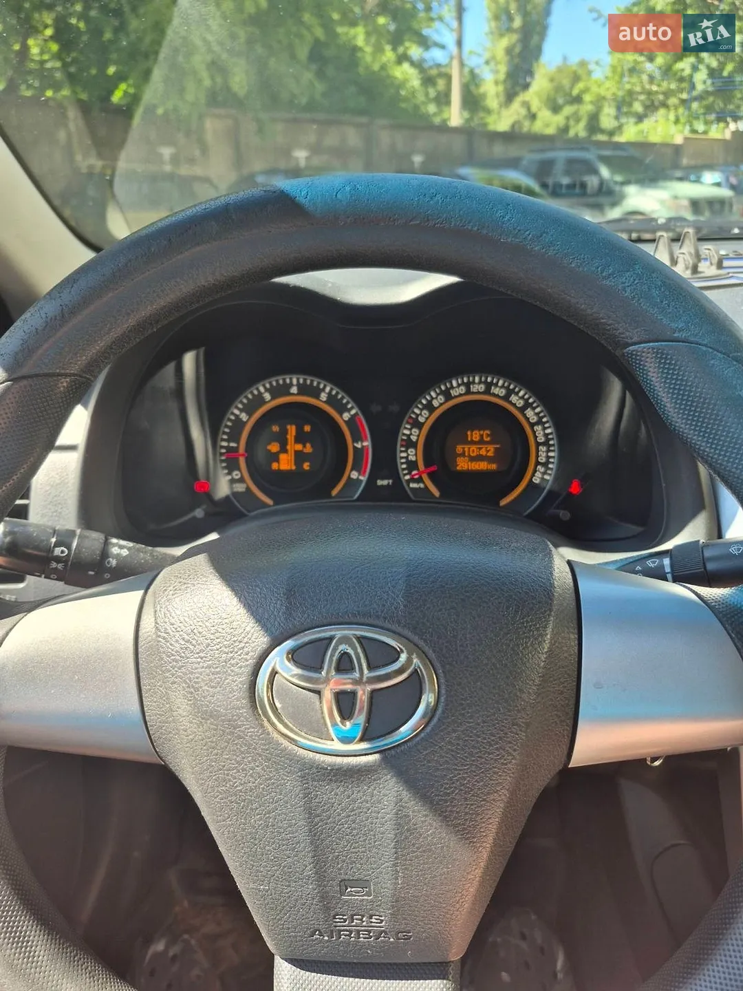 2010 Toyota Corolla - мініатюра 2