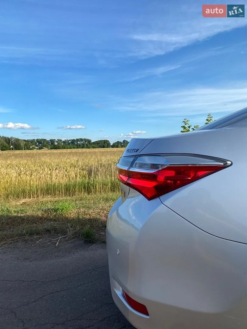 2016 Toyota Corolla - мініатюра 17