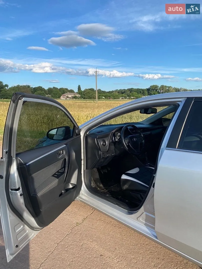 2016 Toyota Corolla - мініатюра 24