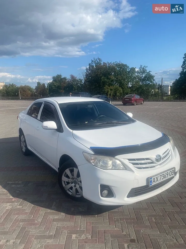 2010 Toyota Corolla - мініатюра 16