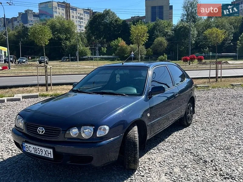 Toyota Corolla 1999