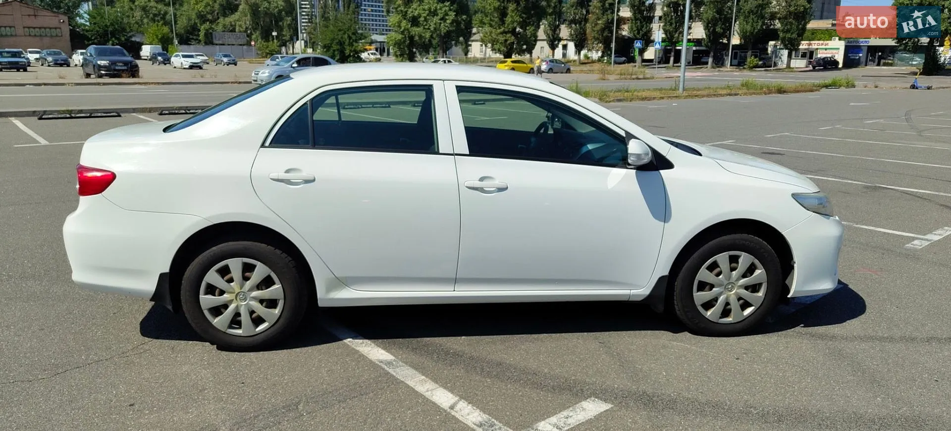 2012 Toyota Corolla - мініатюра 8