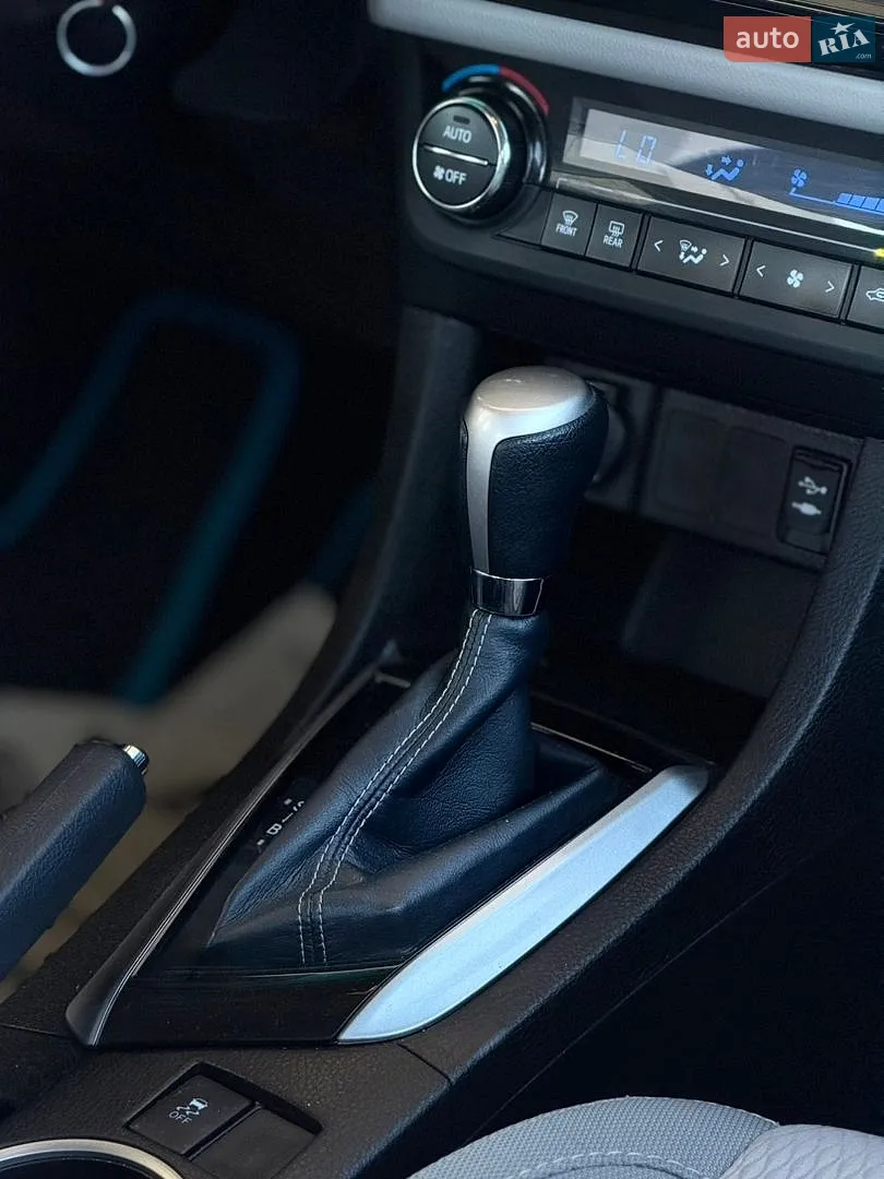 2014 Toyota Corolla - мініатюра 15