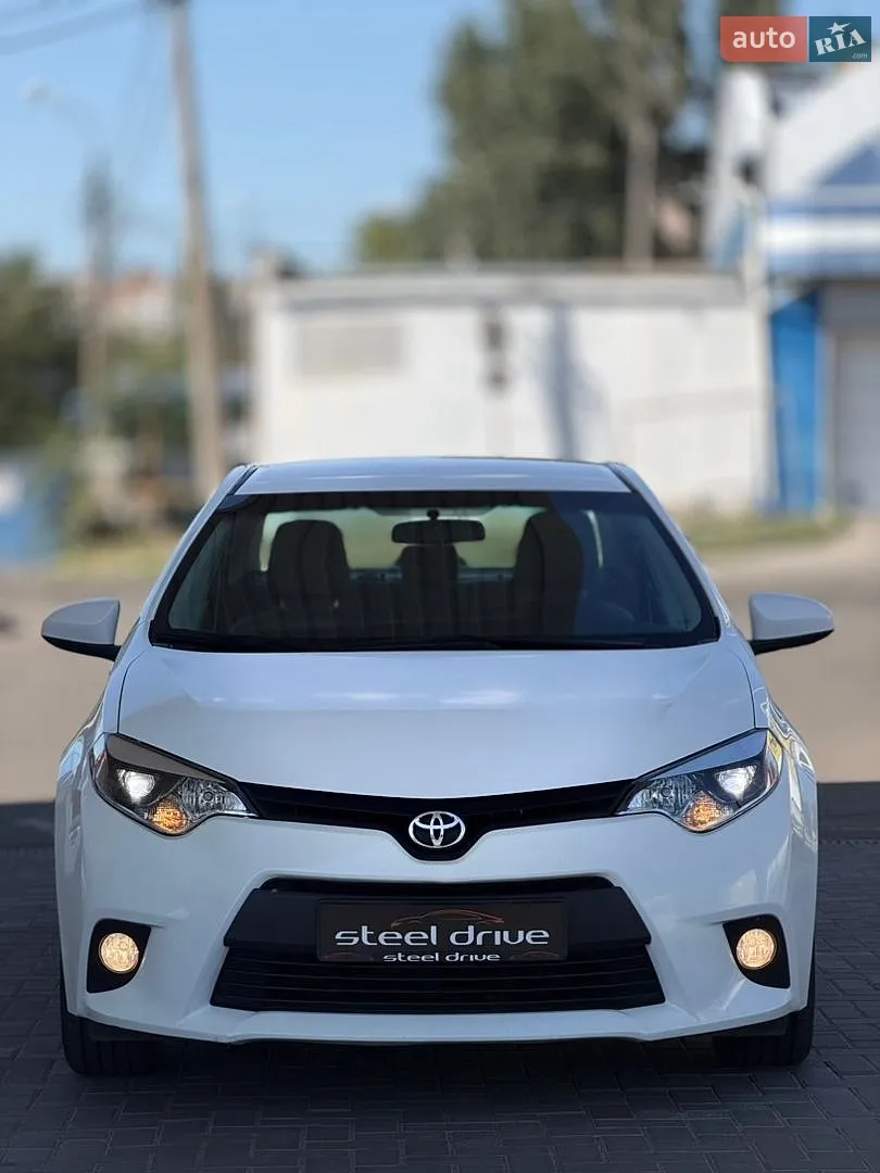 2014 Toyota Corolla - мініатюра 3