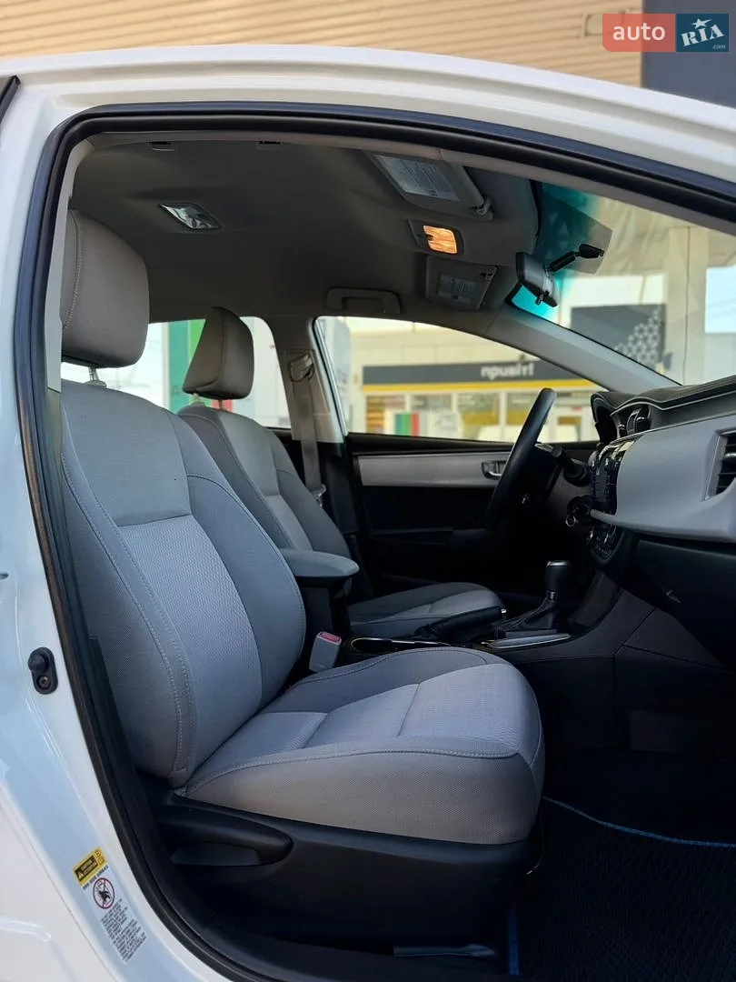 2014 Toyota Corolla - мініатюра 17