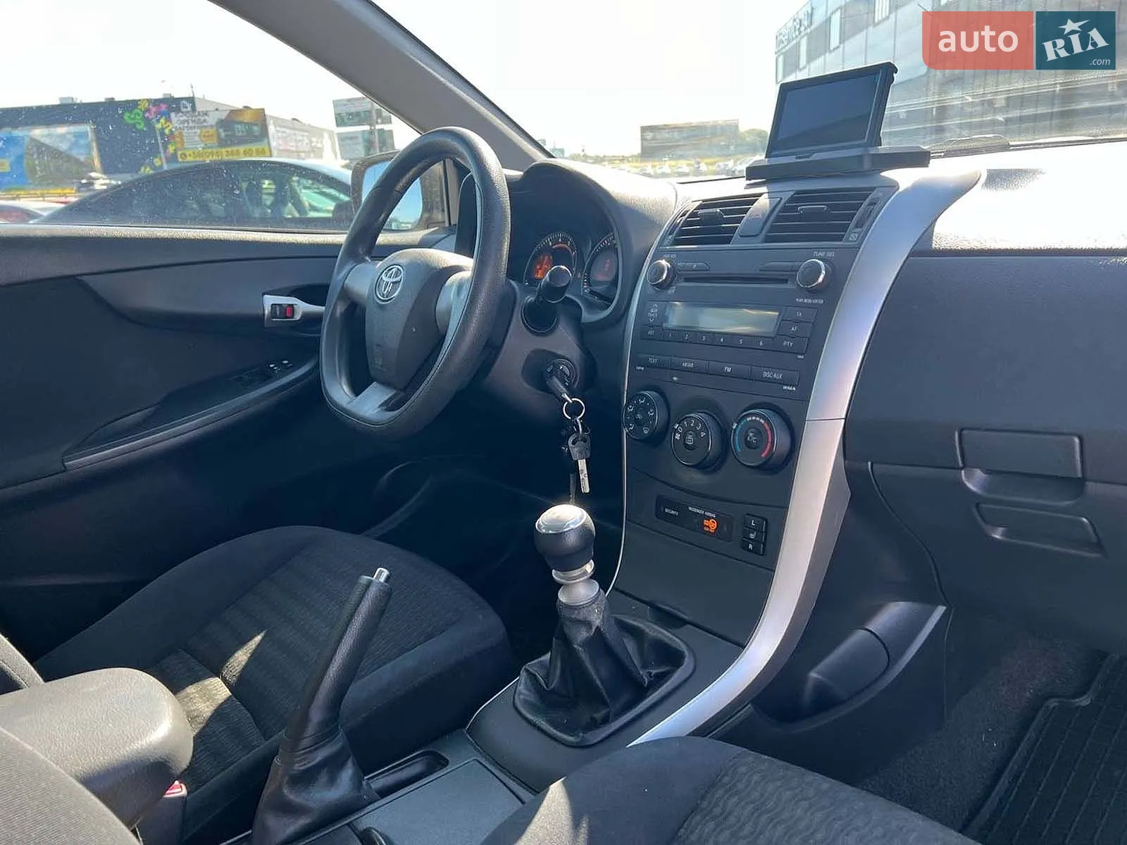 2011 Toyota Corolla - мініатюра 30