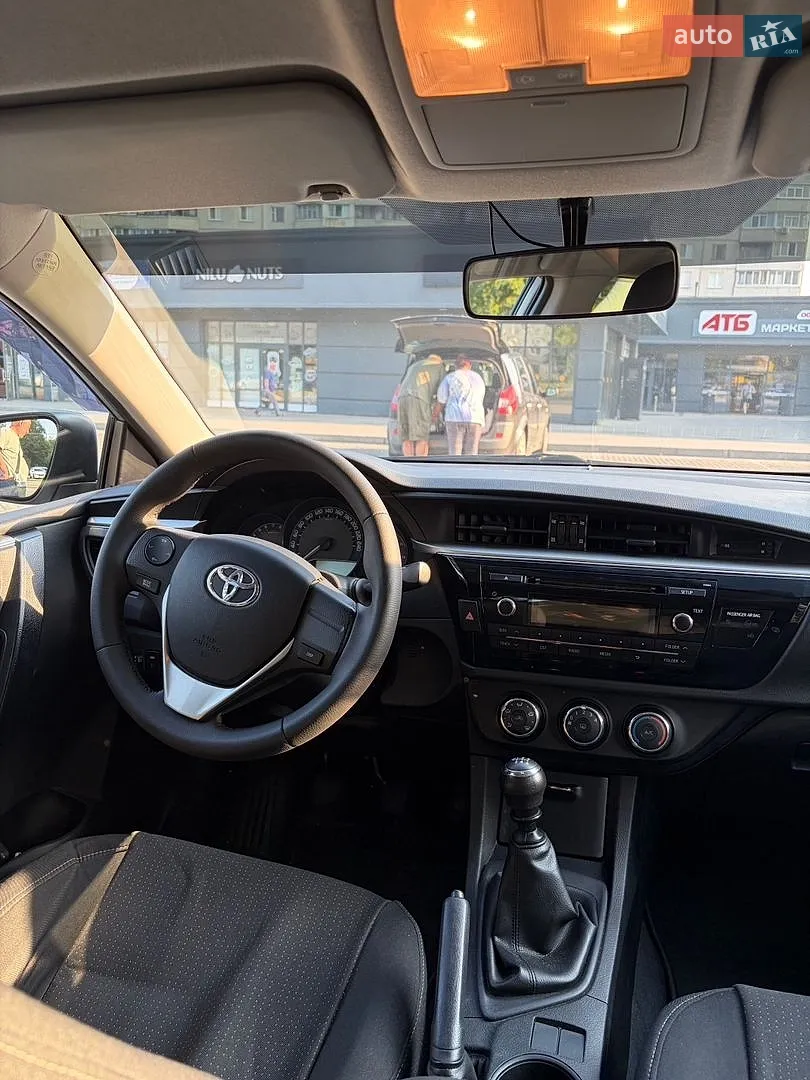 2013 Toyota Corolla - мініатюра 10