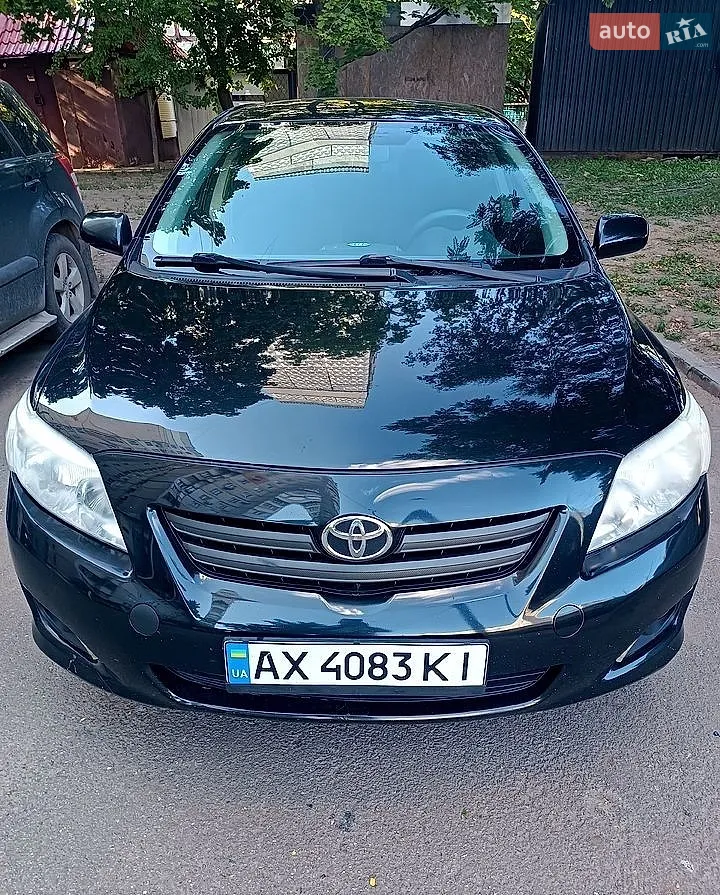 2010 Toyota Corolla - мініатюра 17