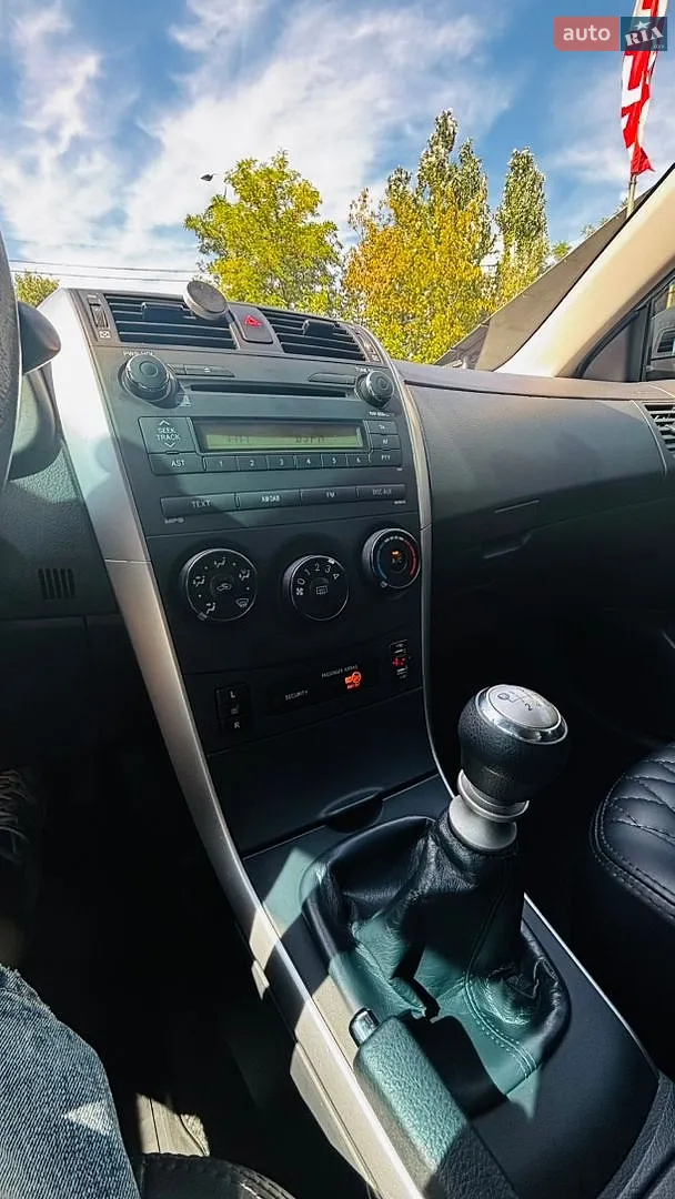 2013 Toyota Corolla - мініатюра 38