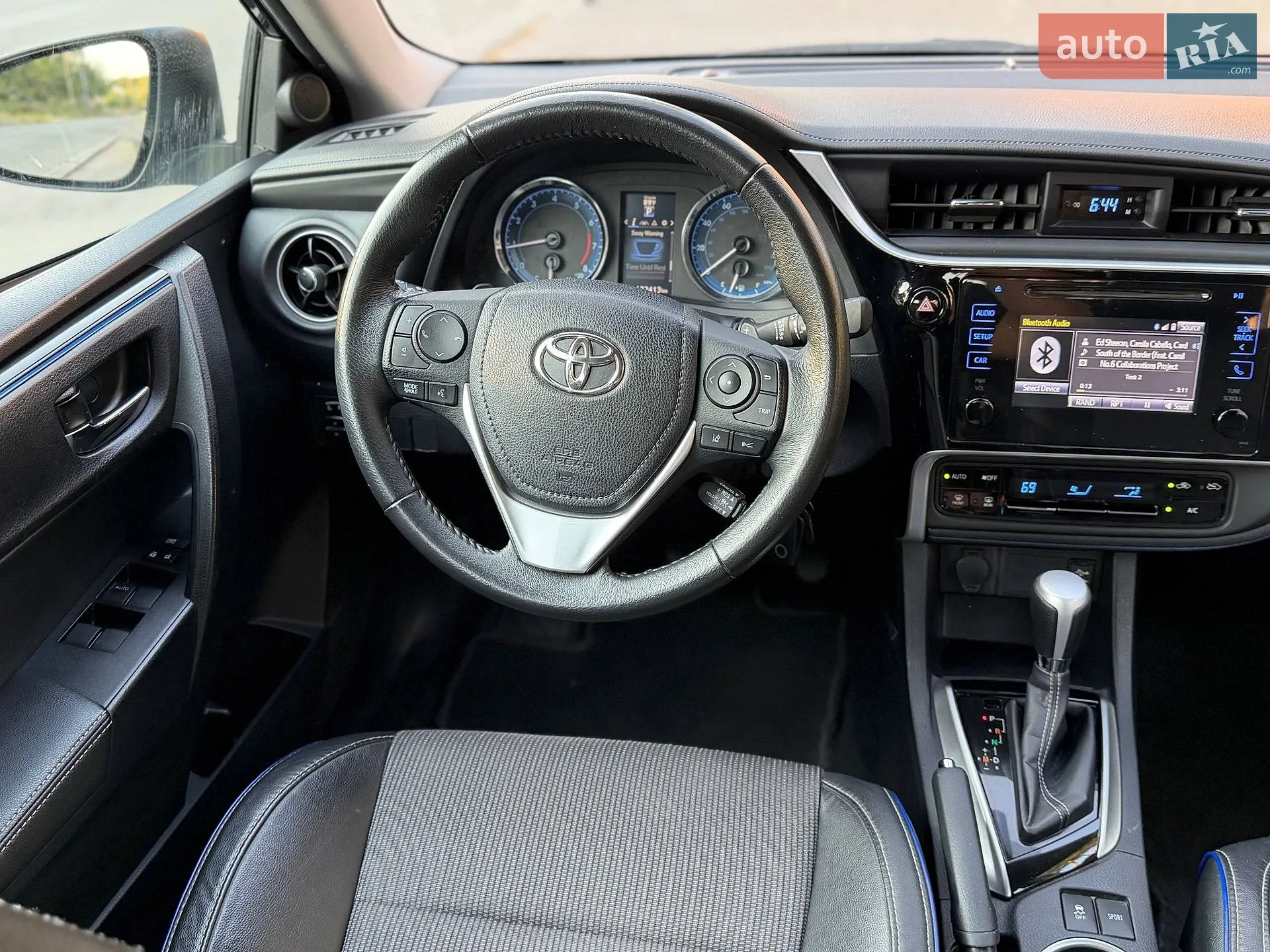 2016 Toyota Corolla - мініатюра 9