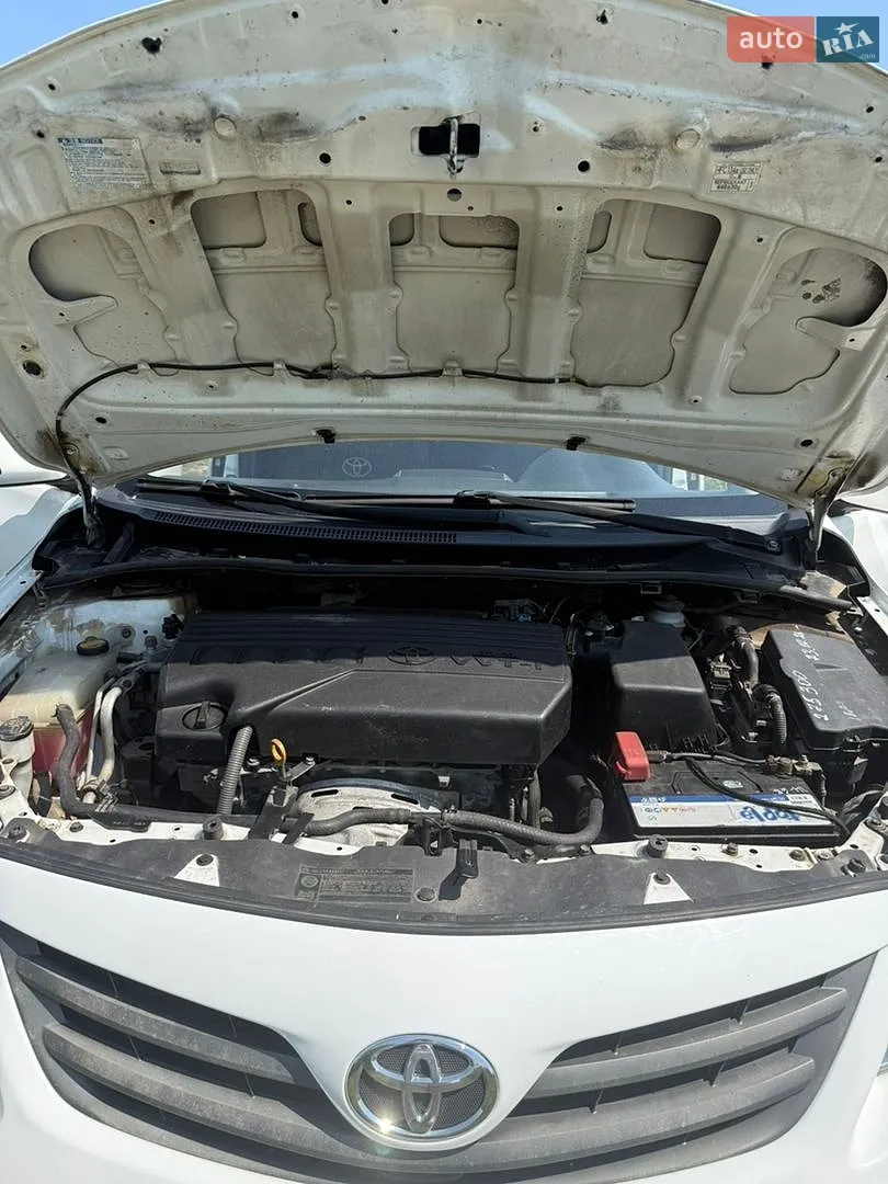 2010 Toyota Corolla - мініатюра 4