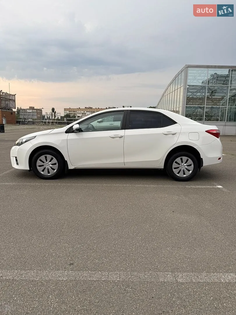 2013 Toyota Corolla - мініатюра 6