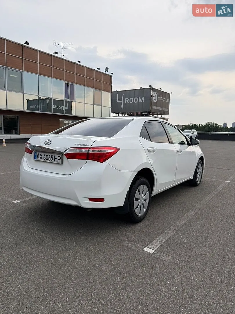 2013 Toyota Corolla - мініатюра 10