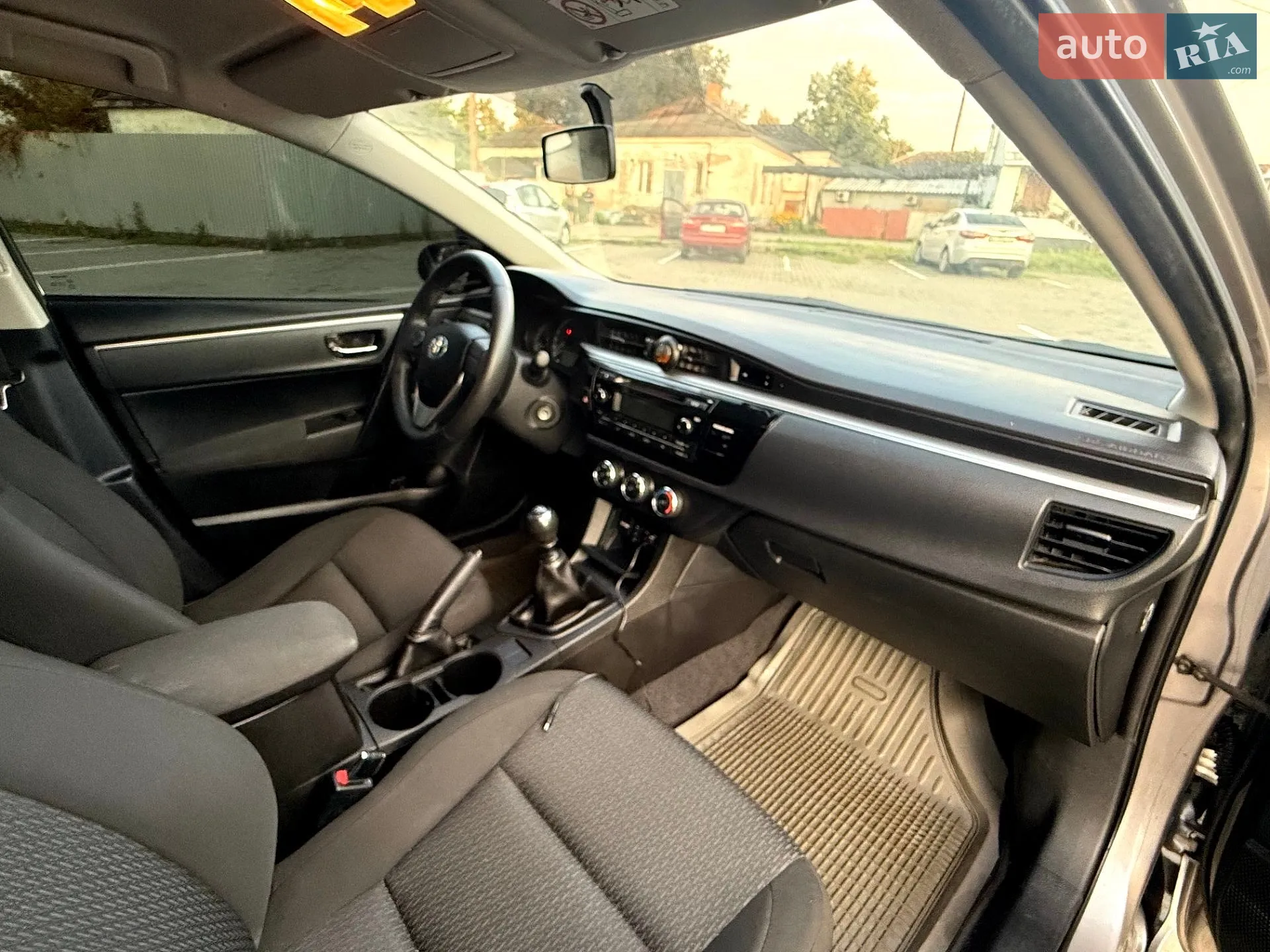 2013 Toyota Corolla - мініатюра 50