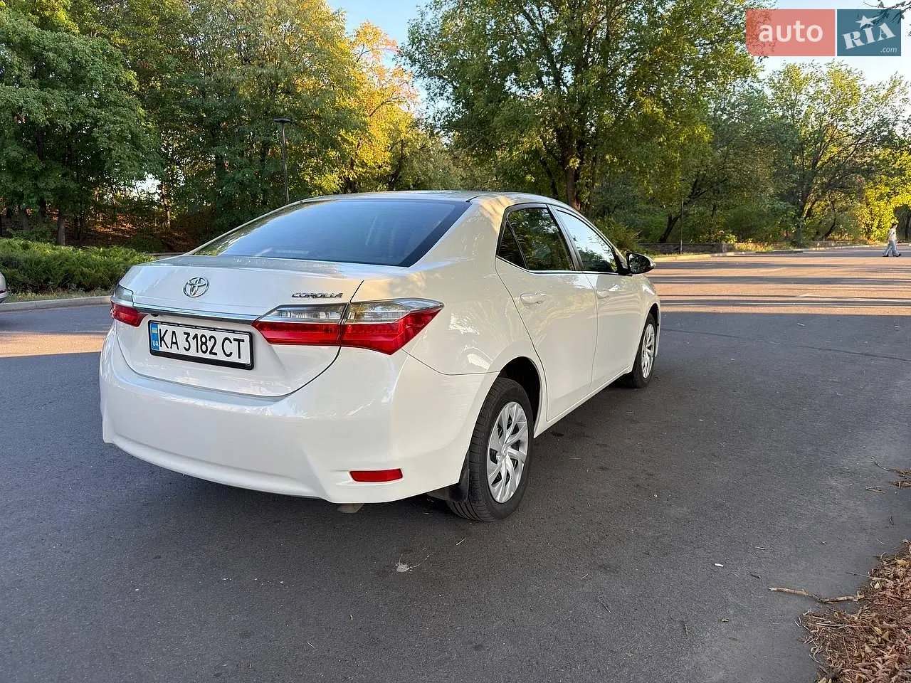 2016 Toyota Corolla - мініатюра 3