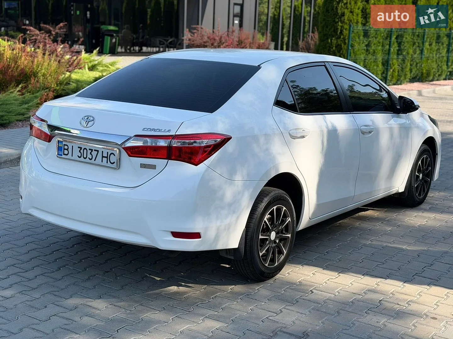 2016 Toyota Corolla - мініатюра 10