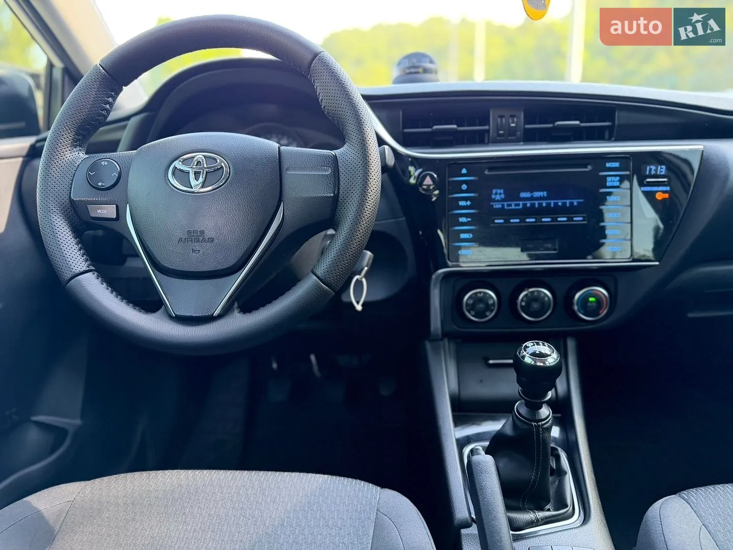2016 Toyota Corolla - мініатюра 16
