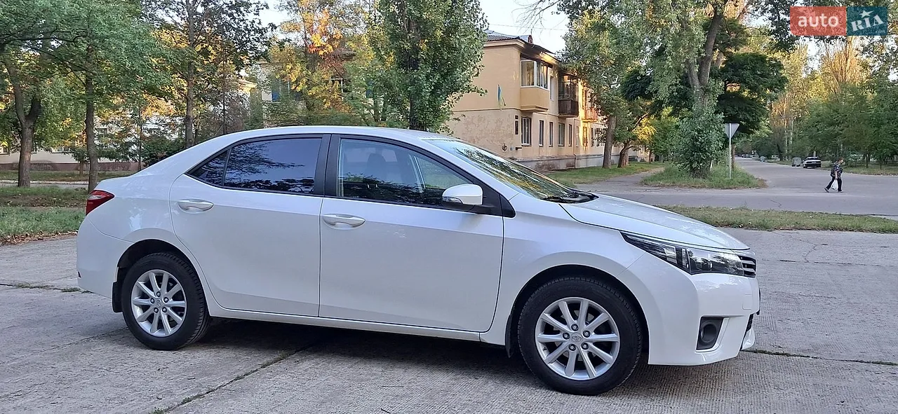 2014 Toyota Corolla - мініатюра 2