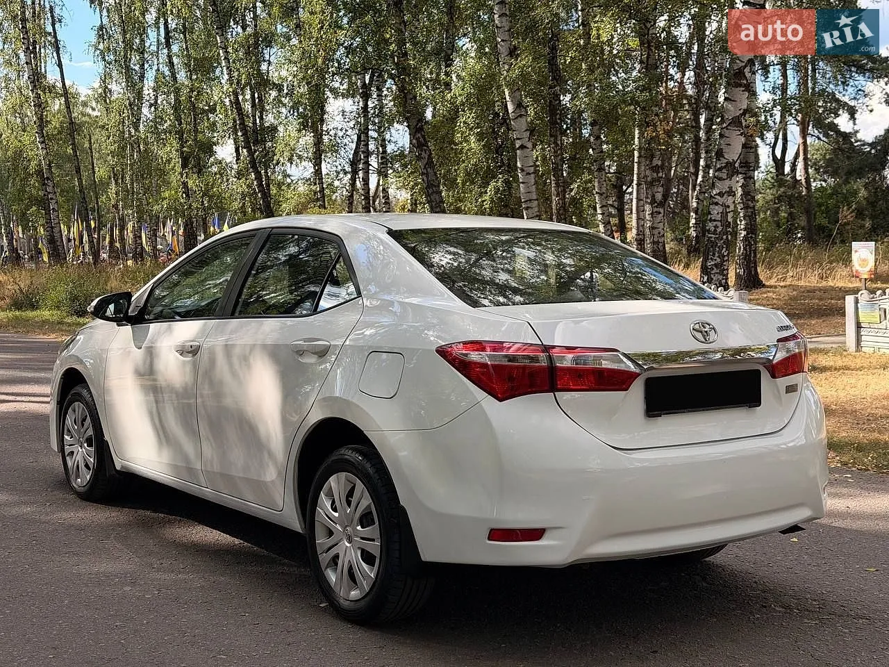 2017 Toyota Corolla - мініатюра 14