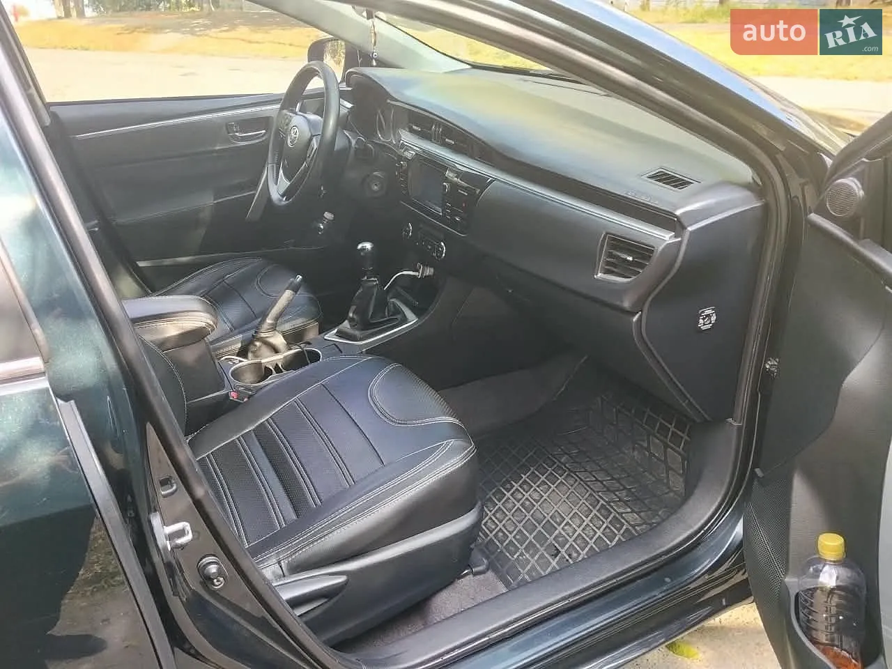 2013 Toyota Corolla - мініатюра 14