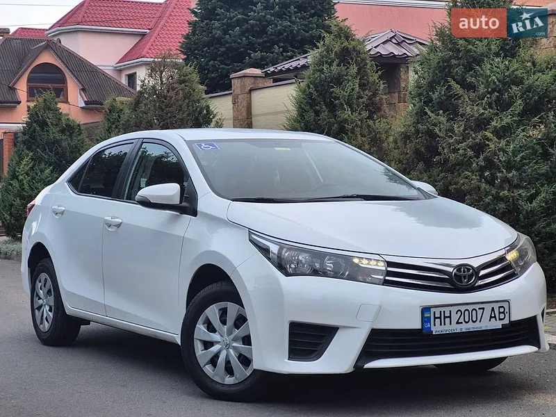 Toyota Corolla 2013