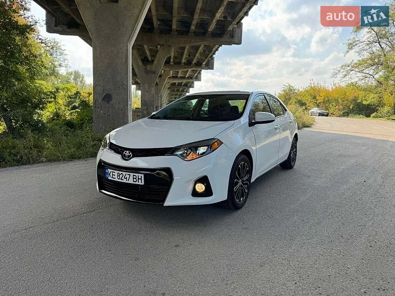 Toyota Corolla 2014