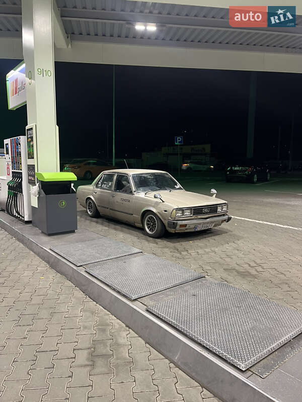 Седан Toyota Corona 1980 в Одесі