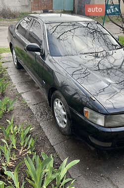 Седан Toyota Cresta 1993 в 