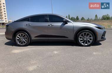 Внедорожник / Кроссовер Toyota Crown 2023 в 