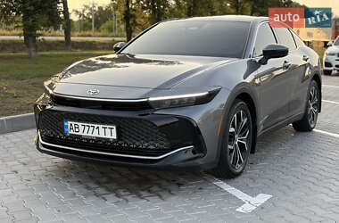 Внедорожник / Кроссовер Toyota Crown 2023 в 