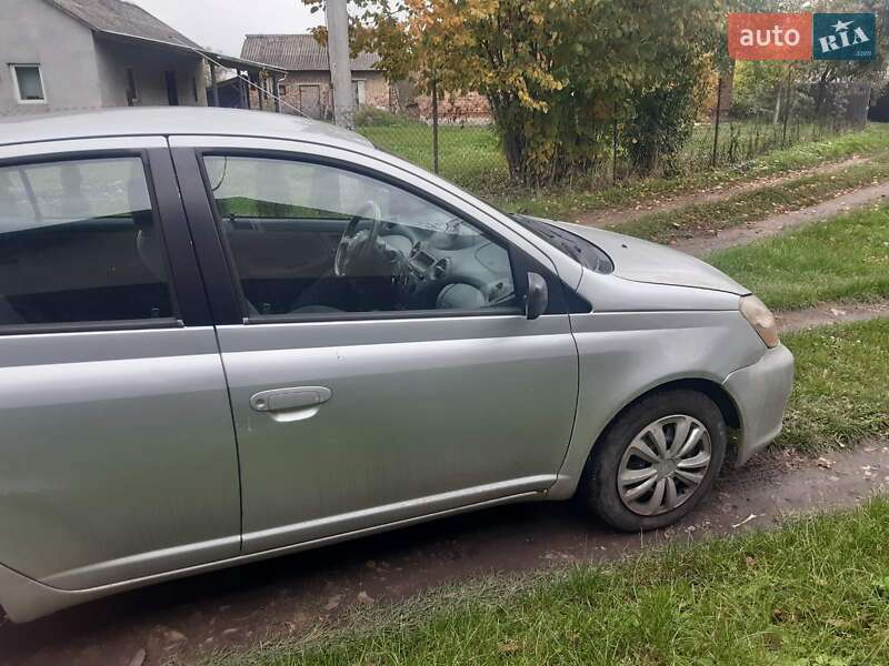 Седан Toyota Echo 2003 в Золочеве фото 4 Седан Toyota Echo 2003 в Золочеве