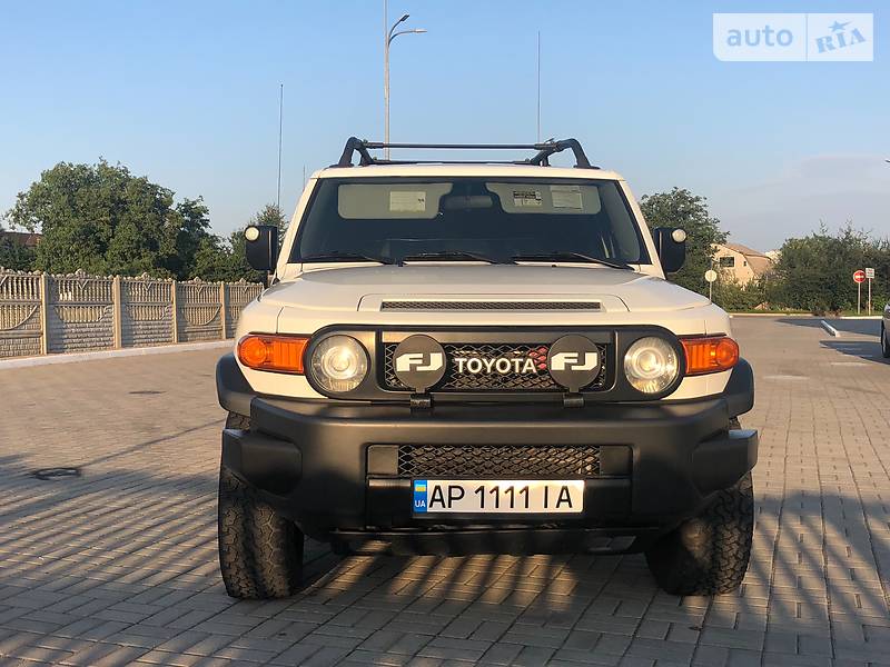 Внедорожник / Кроссовер Toyota FJ Cruiser 2008 в Запорожье