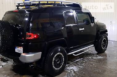 Позашляховик / Кросовер Toyota FJ Cruiser 2007 в 