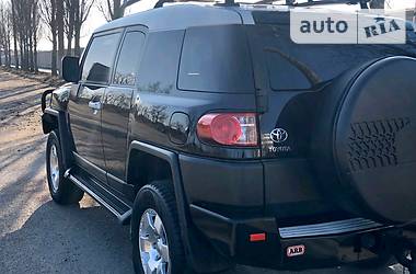 Внедорожник / Кроссовер Toyota FJ Cruiser 2008 в 